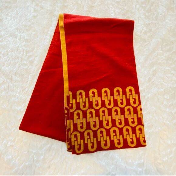 FURLA Wool Blend Link Design Scarf NWOT - Picture 5 of 5